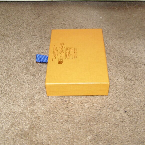 NEW Louis Vuitton Empty Charm/Wallet box Complete set - Picture 6 of 9